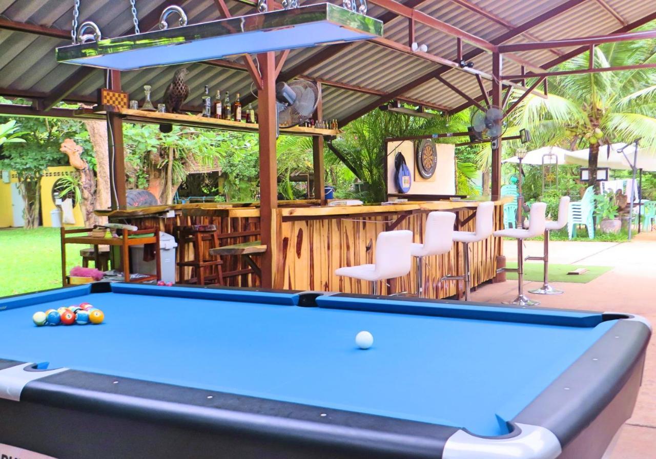Hotel Isaan Perazim Park à Roi Et Extérieur photo